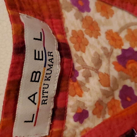 Ritu Kumar Embellished Top - Picture 5 of 7